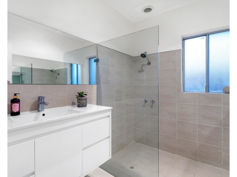 1 Nimboya Road, Marino SA 5049