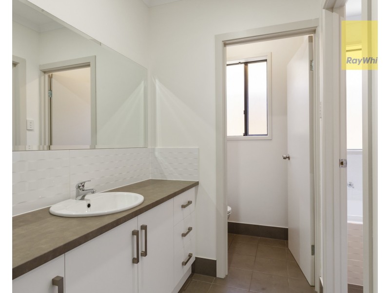 6 League Street, Seaford Meadows SA 5169