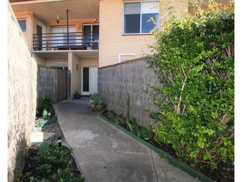 9/12 Jetty Road, Brighton SA 5048