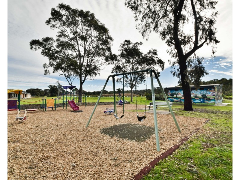 1-3/11 and 13 Jennifer Drive, Morphett Vale SA 5162