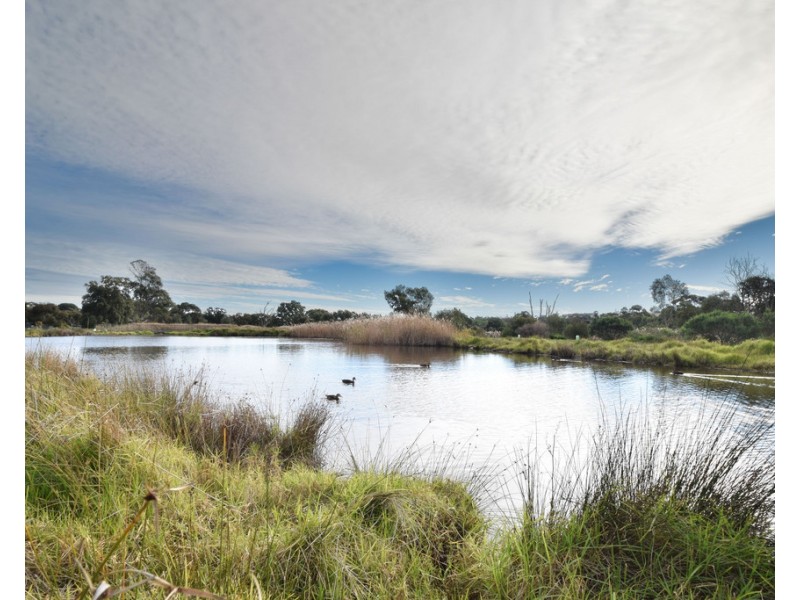 1-3/11 and 13 Jennifer Drive, Morphett Vale SA 5162