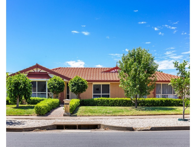 27 Jervois Terrace, Marino SA 5049