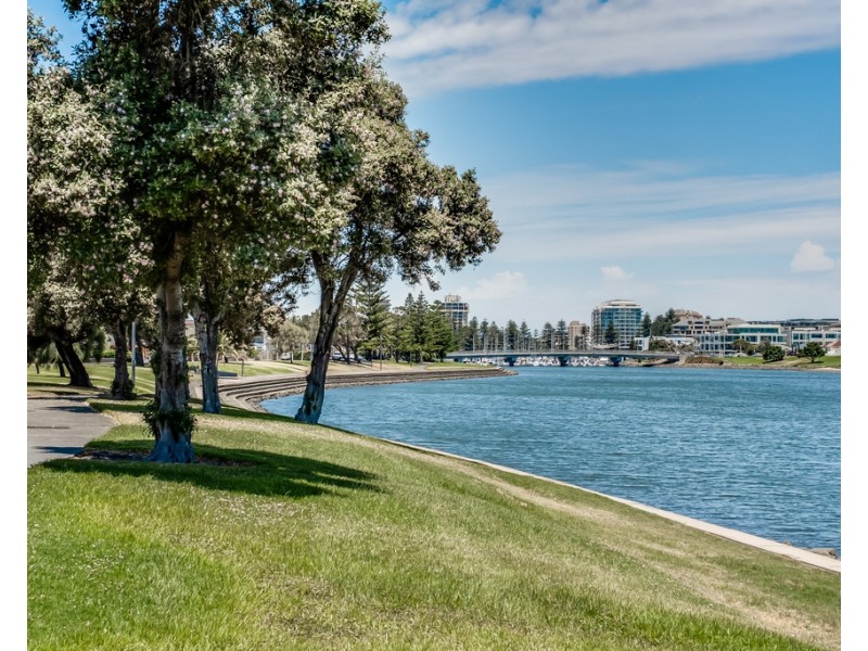 12/50-51 Adelphi Terrace, Glenelg North SA 5045