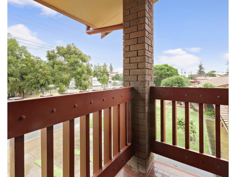 12 Terminus Street, Grange SA 5022