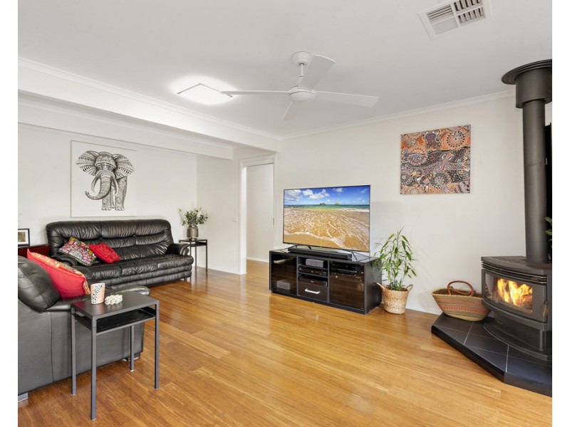 24 Wychwood Grove, Upper Sturt SA 5156