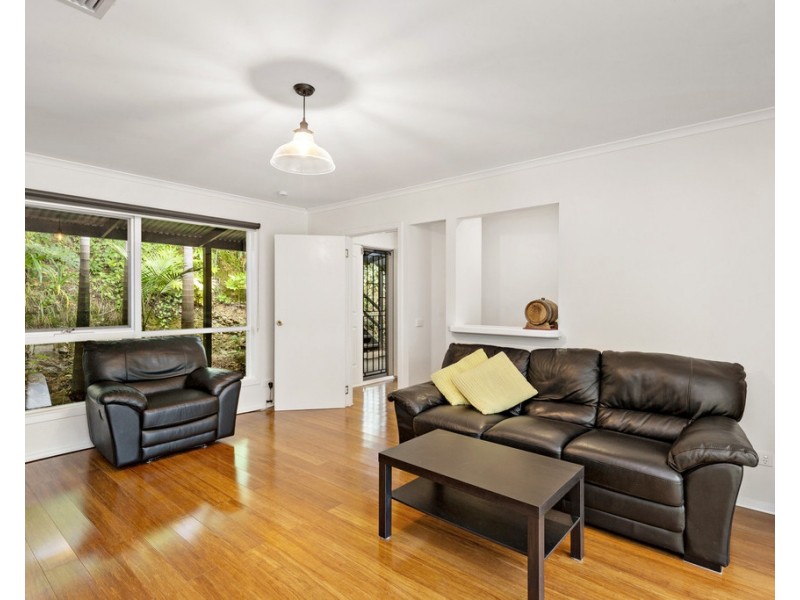 24 Wychwood Grove, Upper Sturt SA 5156
