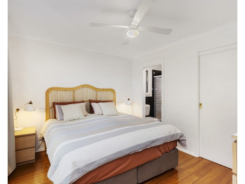 24 Wychwood Grove, Upper Sturt SA 5156