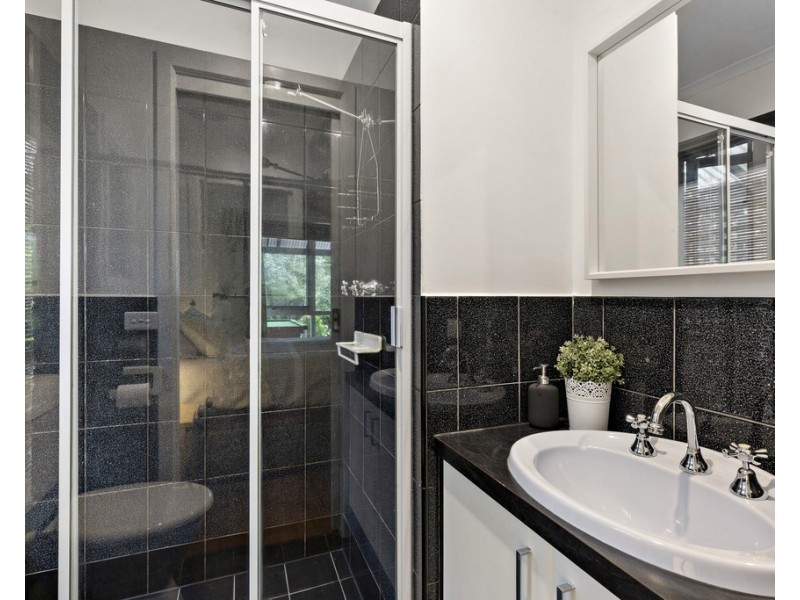 24 Wychwood Grove, Upper Sturt SA 5156