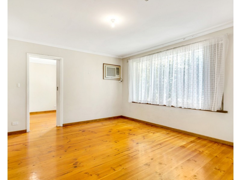 6 Cutting Road, Marion SA 5043