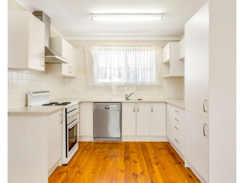 6 Cutting Road, Marion SA 5043