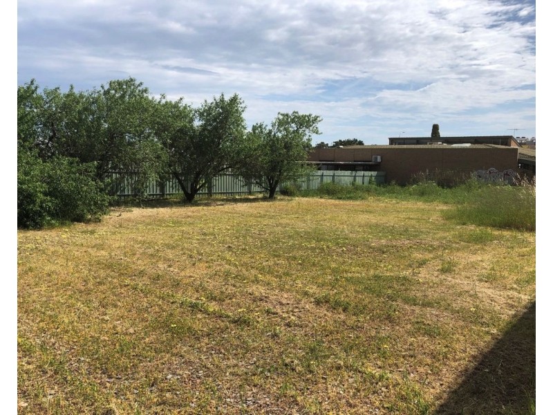 13 Hunt Crescent, Christies Beach SA 5165