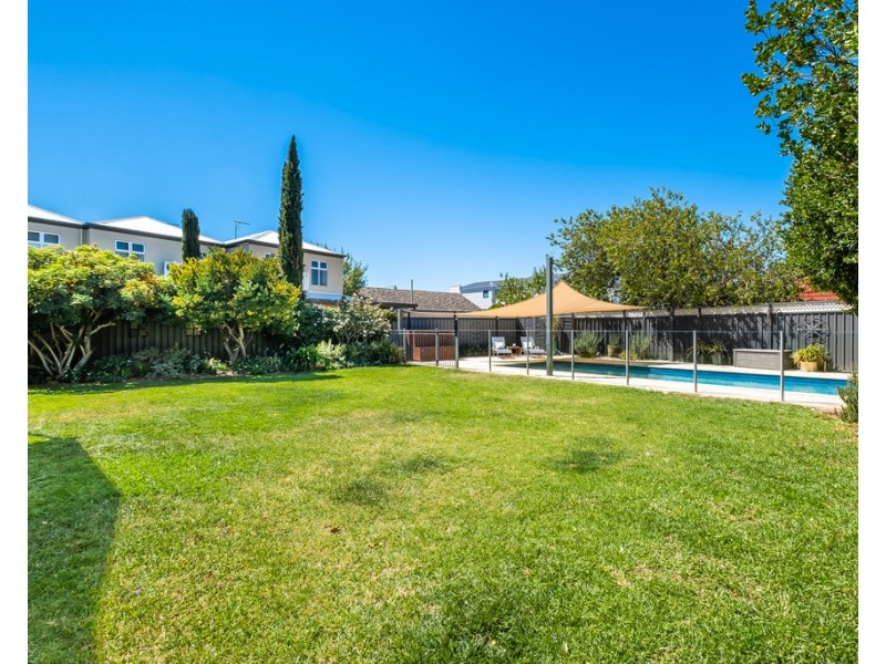 3 Sweetwater Street, Seacombe Gardens SA 5047