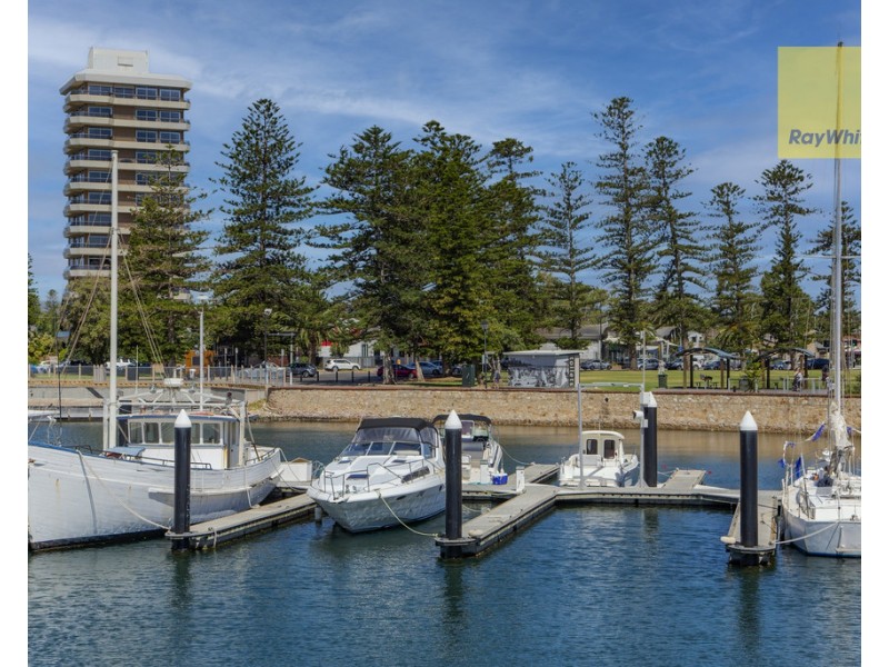 Berth G11 in Marina East Association, Glenelg SA 5045