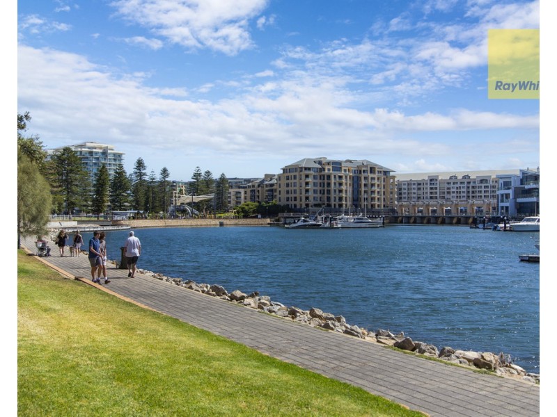 Berth G11 in Marina East Association, Glenelg SA 5045