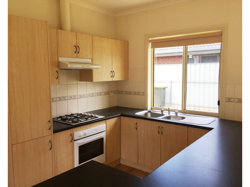 3 Windsor Avenue, Clovelly Park SA 5042
