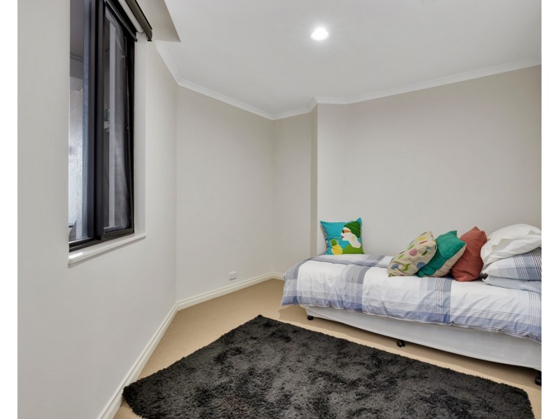 6/11-12 North Esplanade, Glenelg North SA 5045
