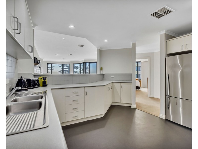 6/11-12 North Esplanade, Glenelg North SA 5045