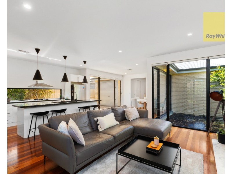 2A Mc Lachlan Avenue, Glenelg North SA 5045