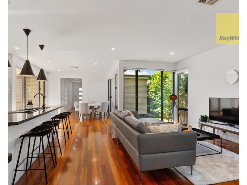 2A Mc Lachlan Avenue, Glenelg North SA 5045