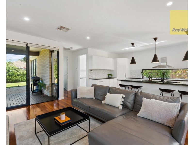 2A Mc Lachlan Avenue, Glenelg North SA 5045