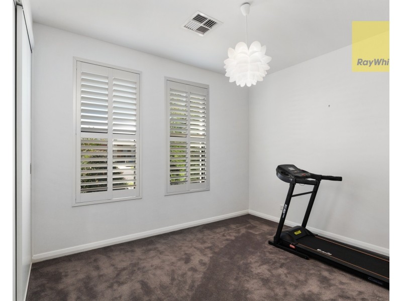 2A Mc Lachlan Avenue, Glenelg North SA 5045