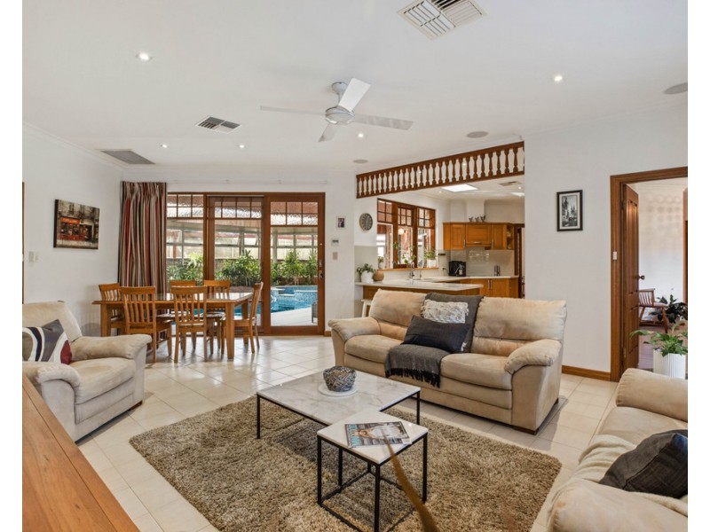 12 Martine Court, Novar Gardens SA 5040