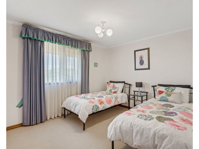 12 Martine Court, Novar Gardens SA 5040