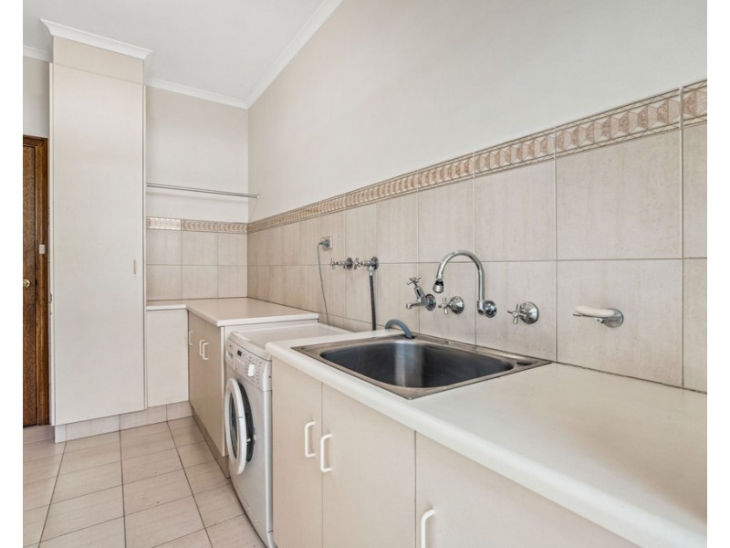 12 Martine Court, Novar Gardens SA 5040