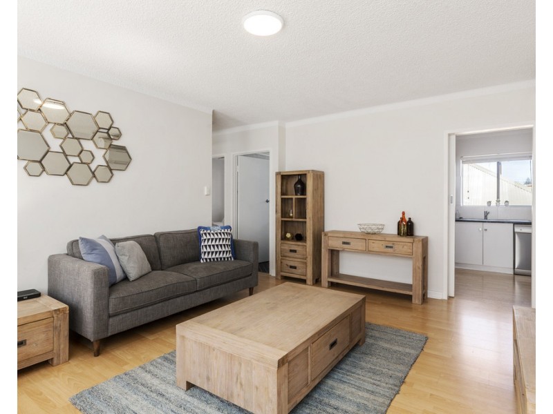 10/12 Moseley Street, Glenelg SA 5045