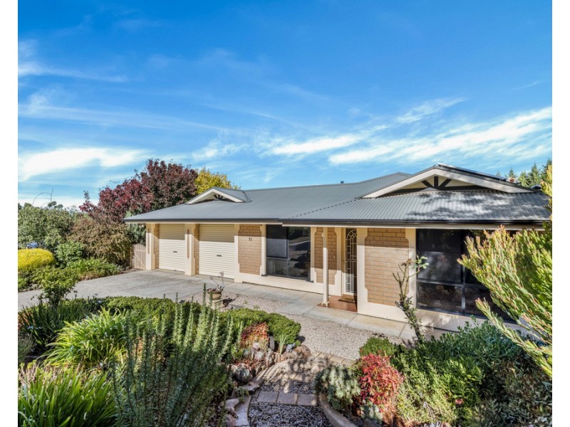 11 Duncan Crescent, Mount Barker SA 5251