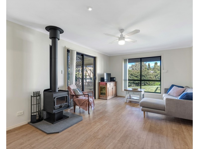 11 Duncan Crescent, Mount Barker SA 5251