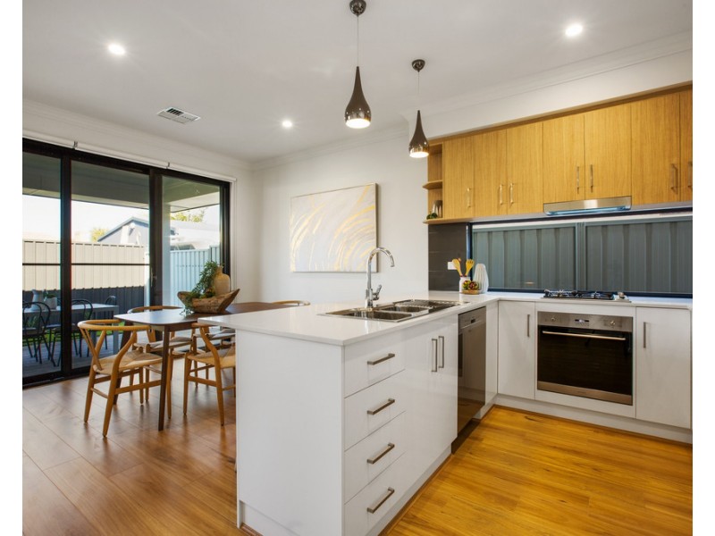 121 Raglan Avenue, South Plympton SA 5038