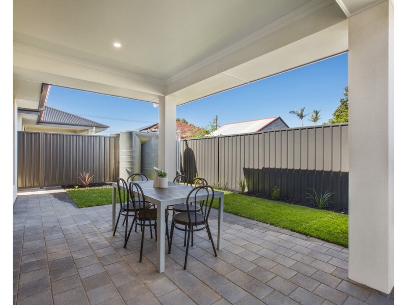 121 Raglan Avenue, South Plympton SA 5038