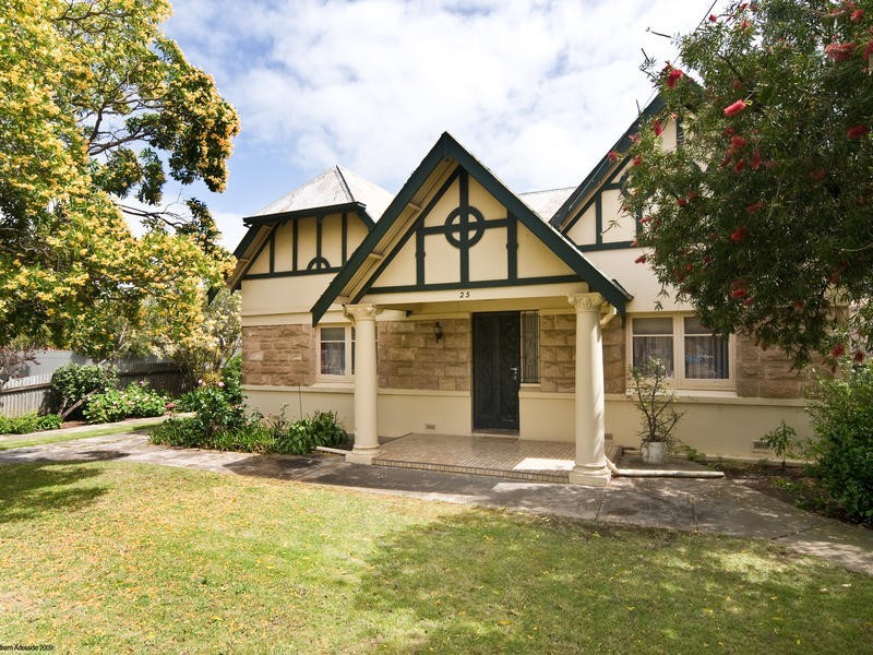 25 St Georges Avenue, Glandore SA 5037