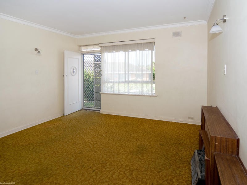 1/4 Seawynd Court, Seacliff Park SA 5049