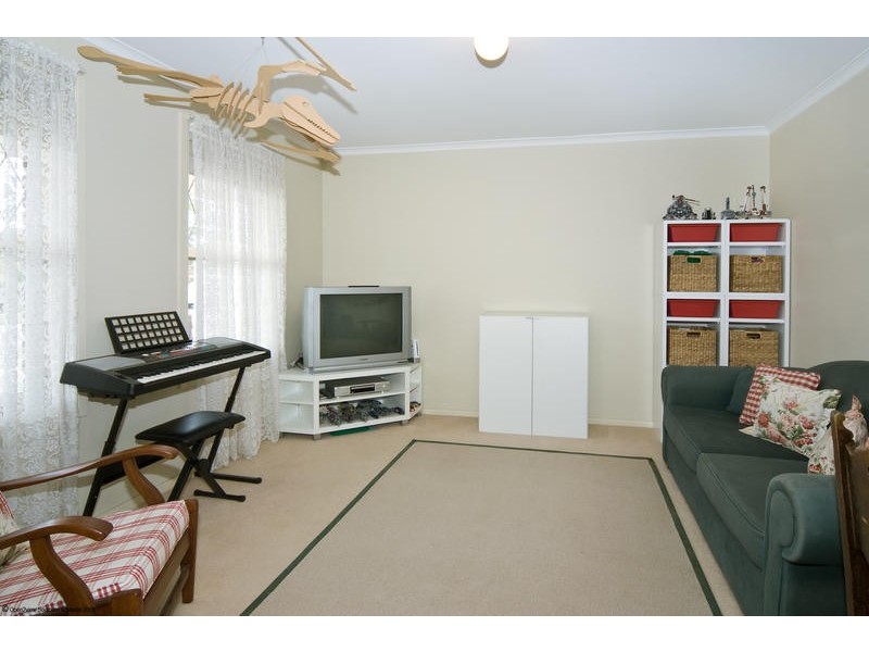 26 Raymond Avenue, North Plympton SA 5037