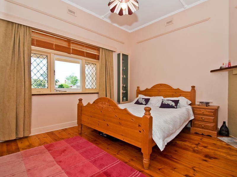 116 Raglan Avenue, South Plympton SA 5038