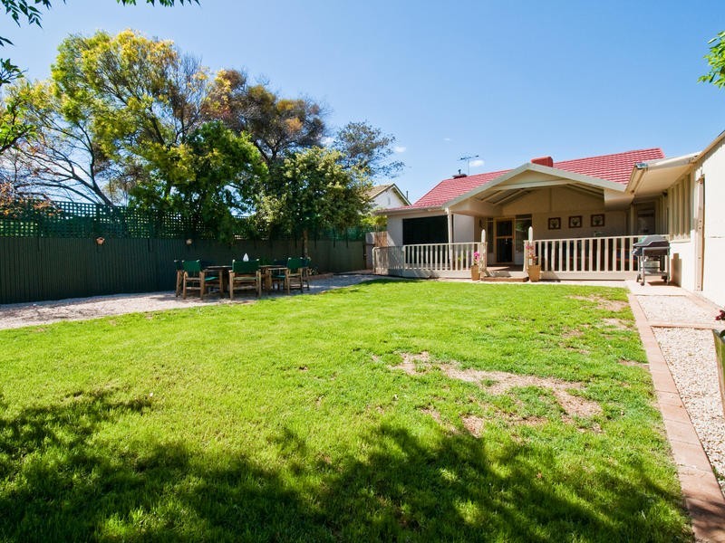 116 Raglan Avenue, South Plympton SA 5038