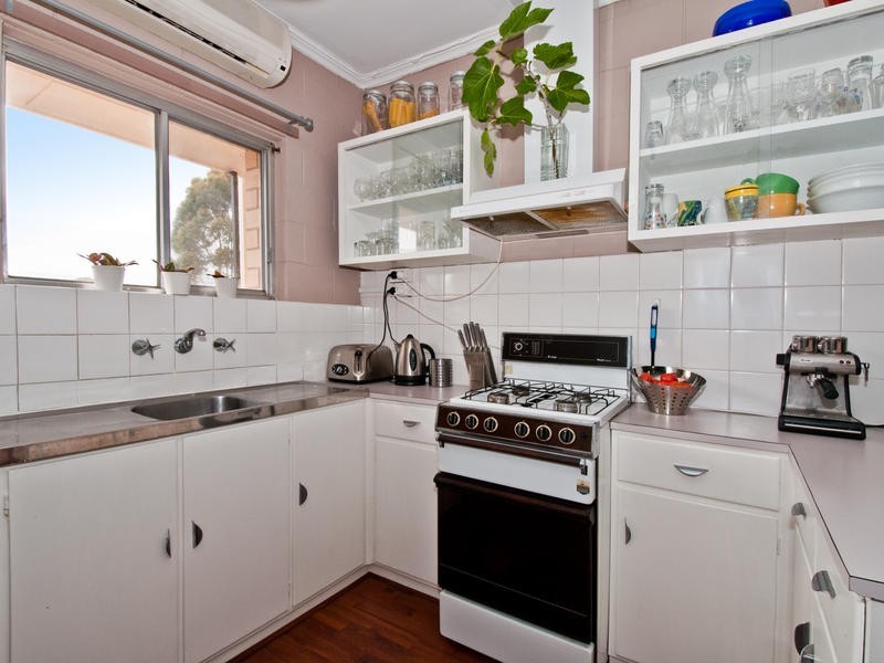 6/24 Broughton Avenue, Kurralta Park SA 5037