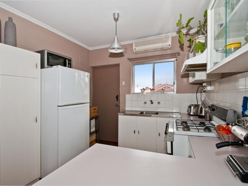 6/24 Broughton Avenue, Kurralta Park SA 5037