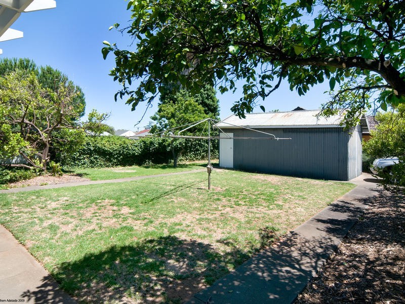 94 Raglan Avenue, South Plympton SA 5038