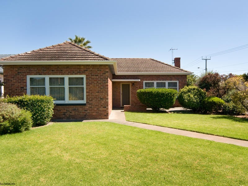 94 Raglan Avenue, South Plympton SA 5038