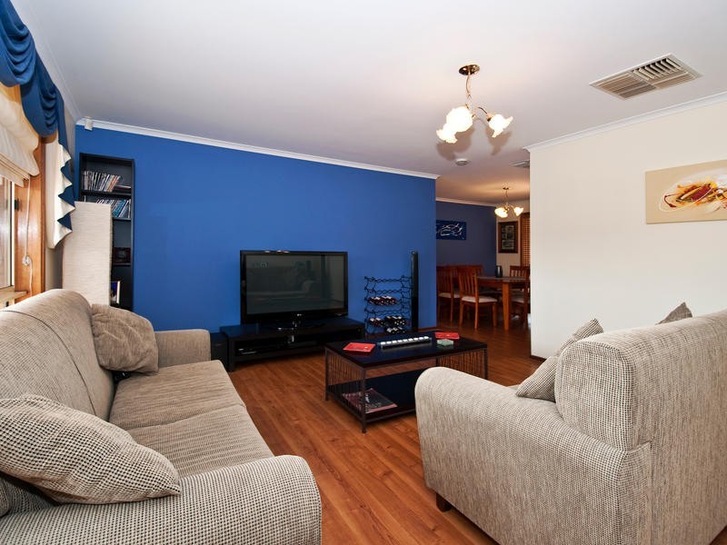51 Quailo Avenue, Hallett Cove SA 5158