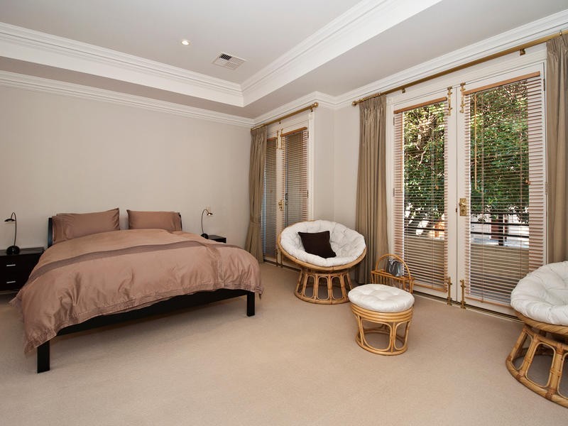 3/7 Torrens Square, Glenelg SA 5045