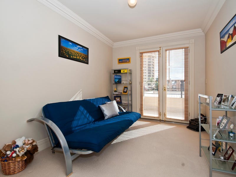 3/7 Torrens Square, Glenelg SA 5045