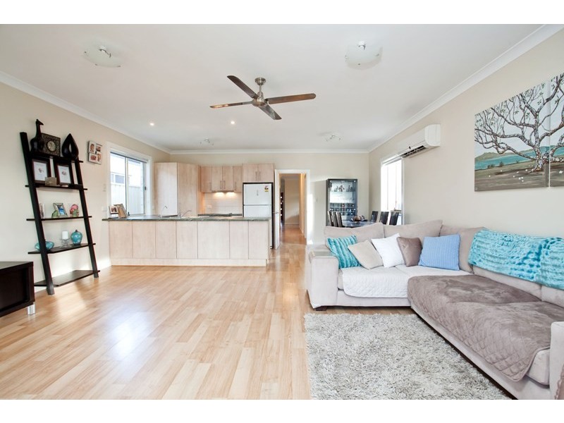 1 Kent Avenue, Seacombe Gardens SA 5047