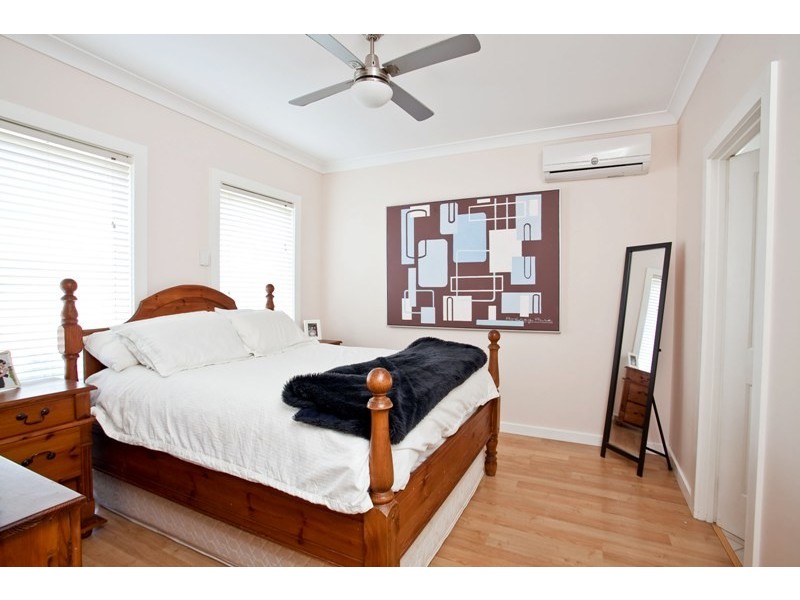 1 Kent Avenue, Seacombe Gardens SA 5047