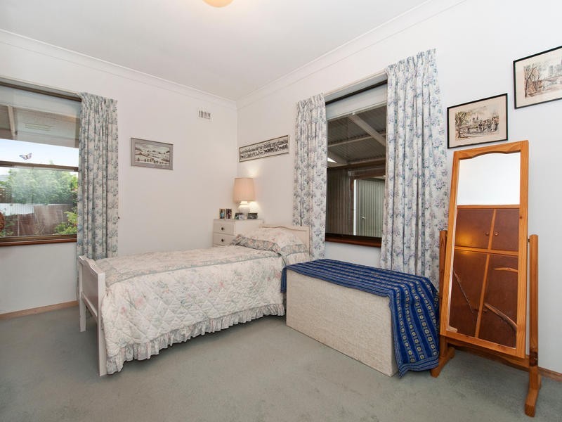 3 Castle Place, South Plympton SA 5038