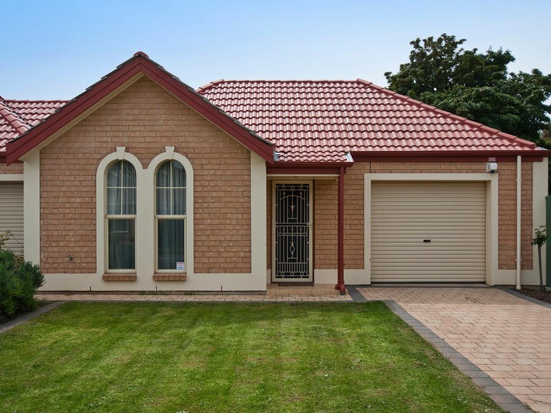 2 Orkney Avenue, Marion SA 5043