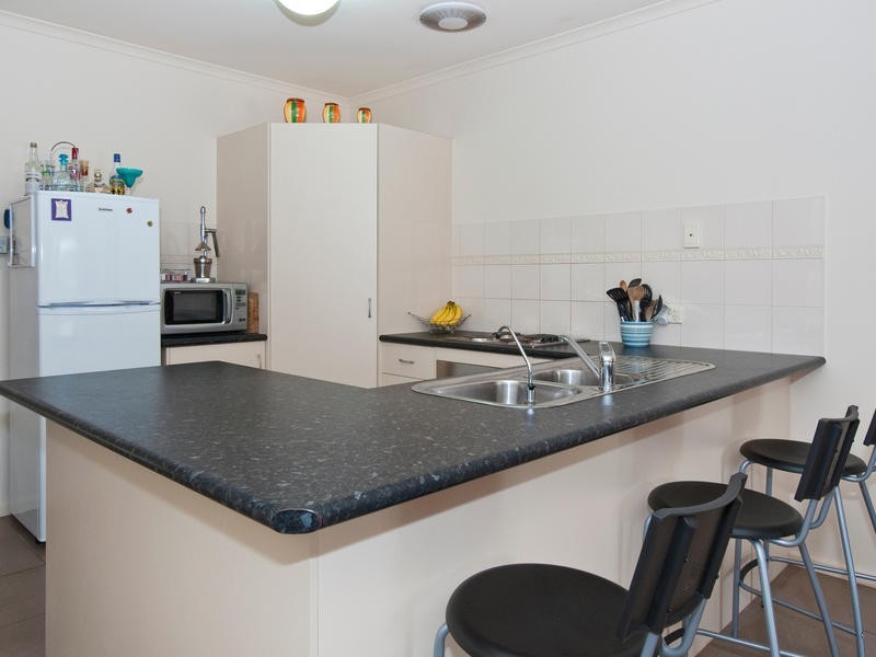 2 Orkney Avenue, Marion SA 5043